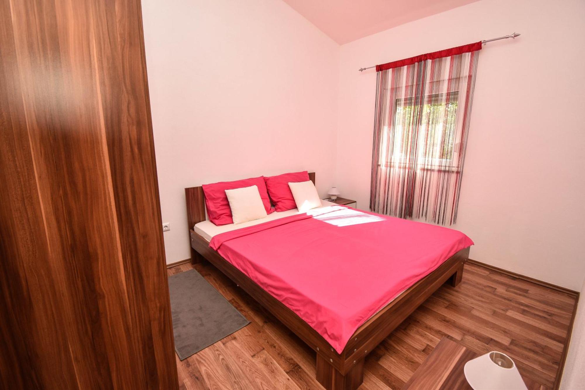 Lukic Apartment
