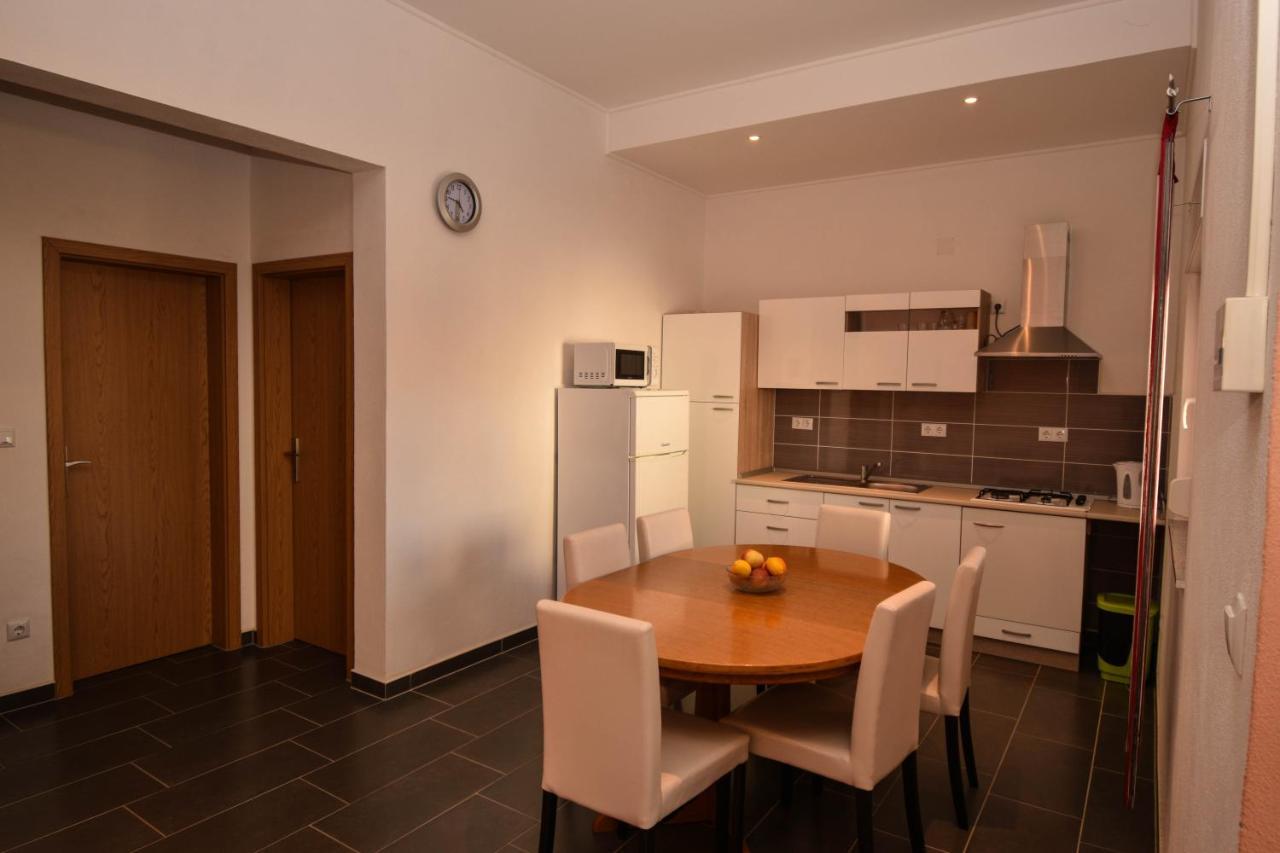 Lukic Apartment *